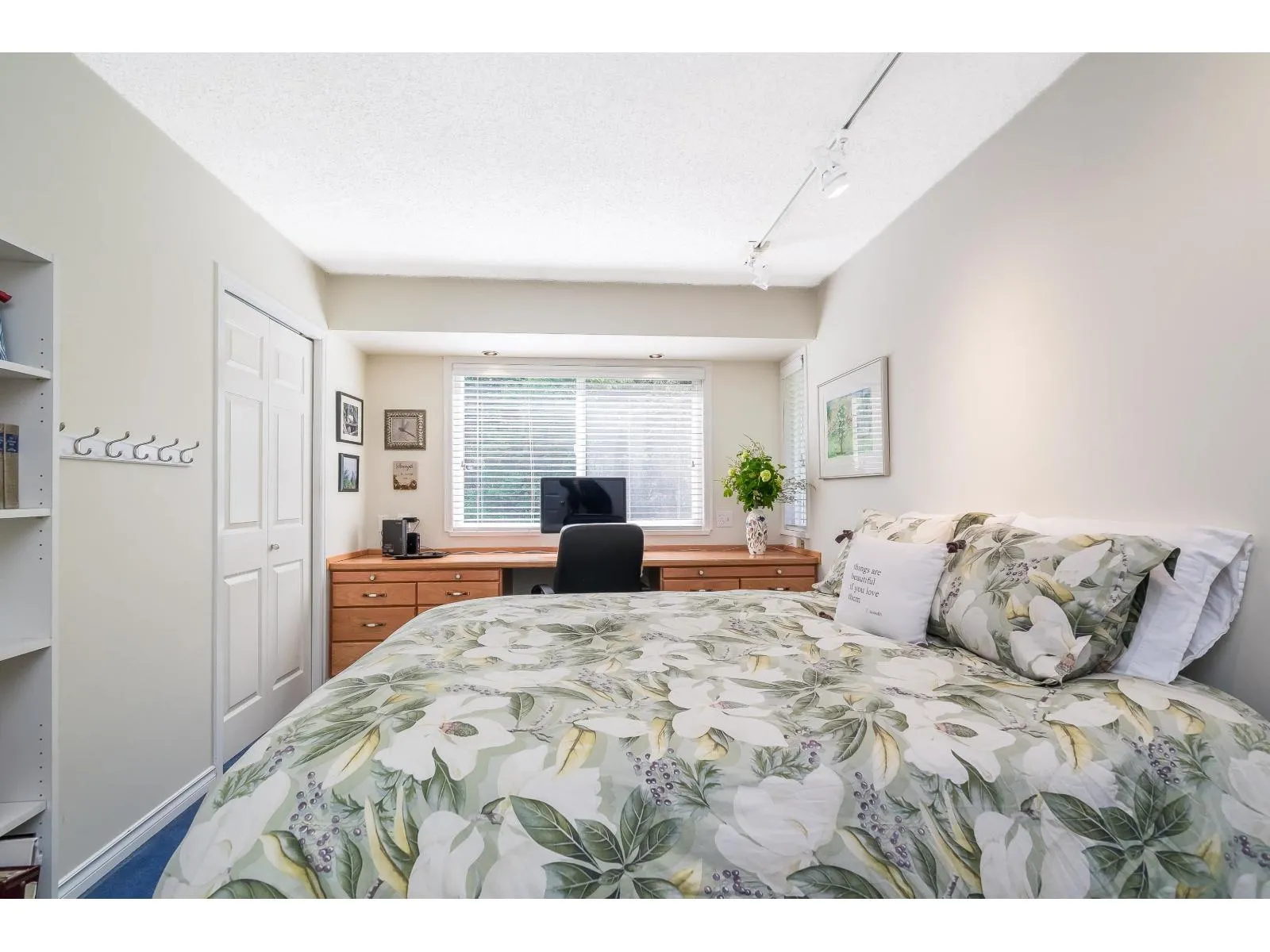 11404 NORTHVIEW CRESCENT