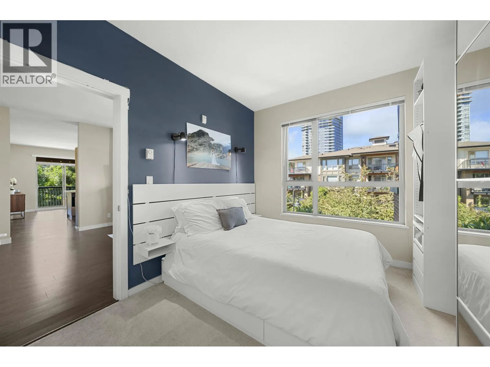 310 1153 KENSAL PLACE