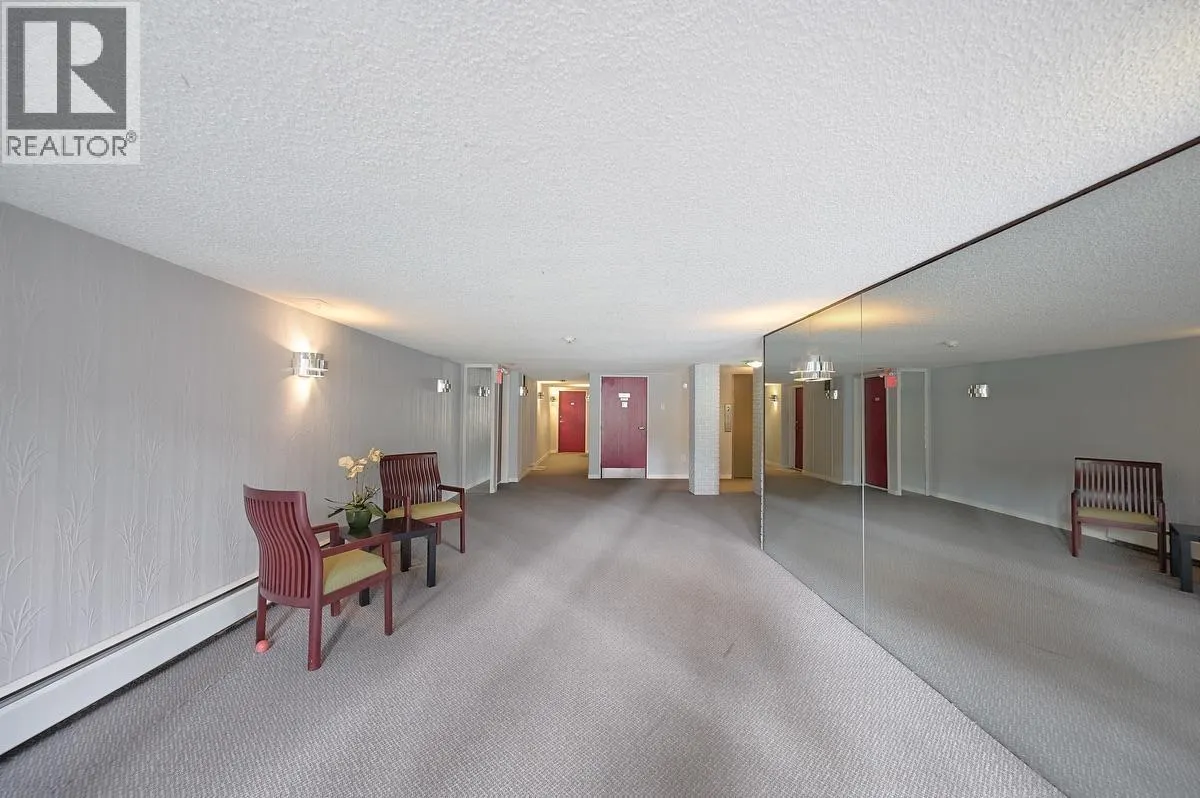 302 1515 CHESTERFIELD AVENUE
