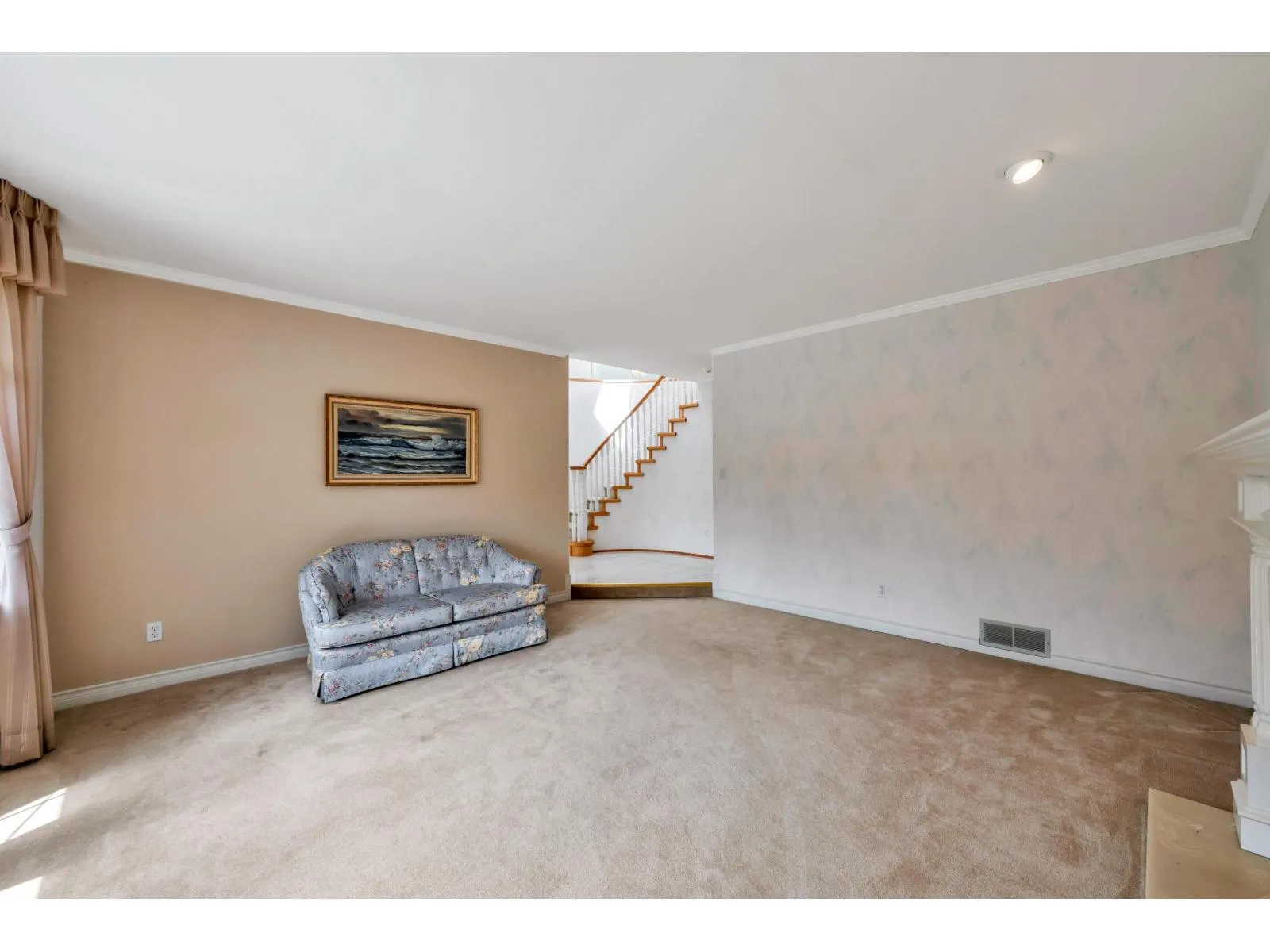 1829 OCEAN SURF PLACE