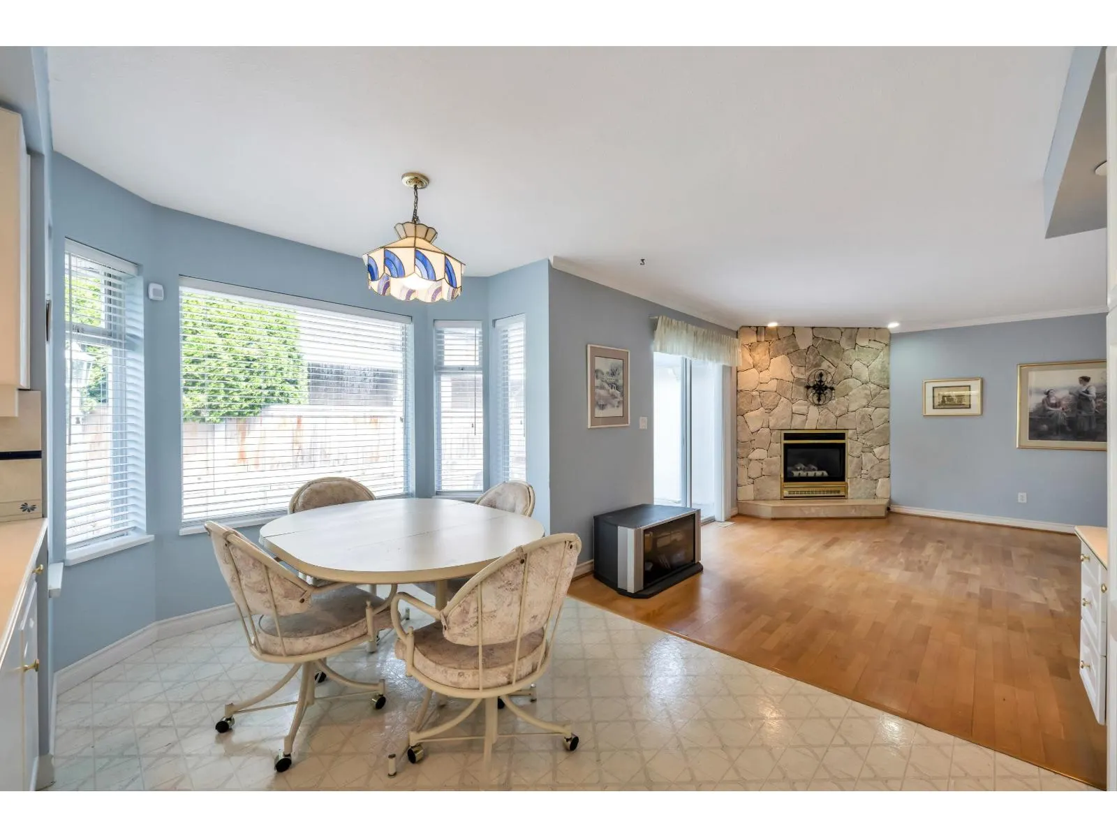 1829 OCEAN SURF PLACE