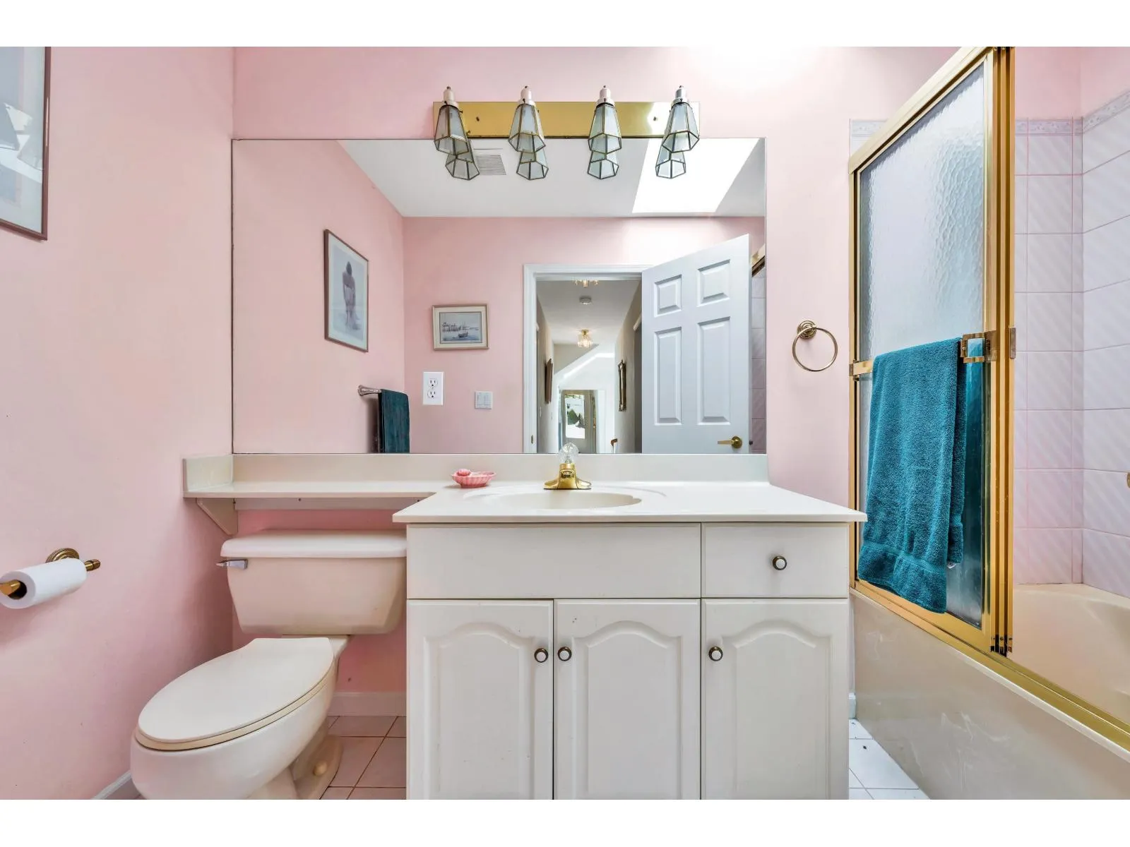 1829 OCEAN SURF PLACE