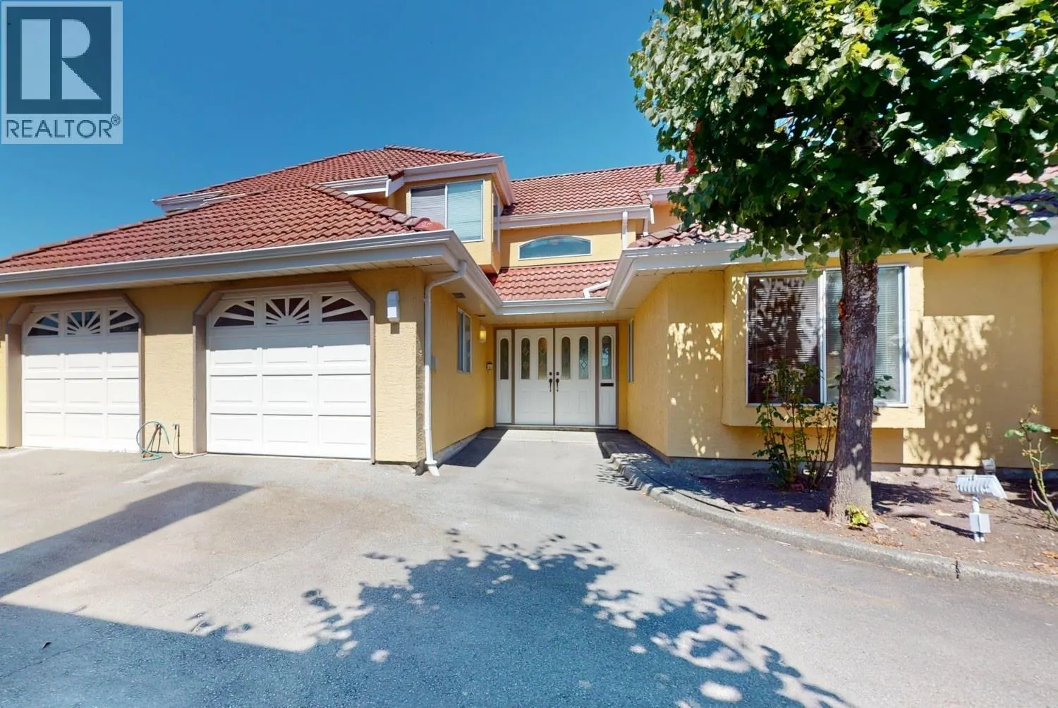 6 8231 FRANCIS ROAD