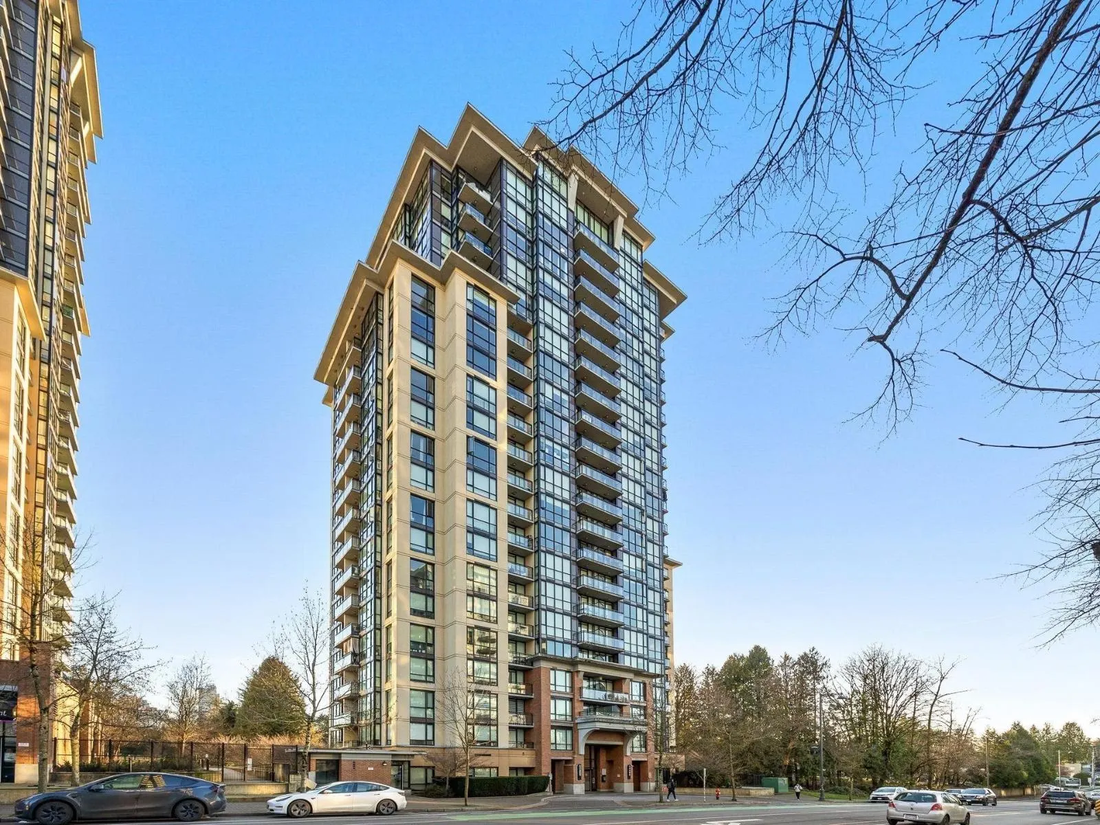 1608 13380 108 AVENUE
