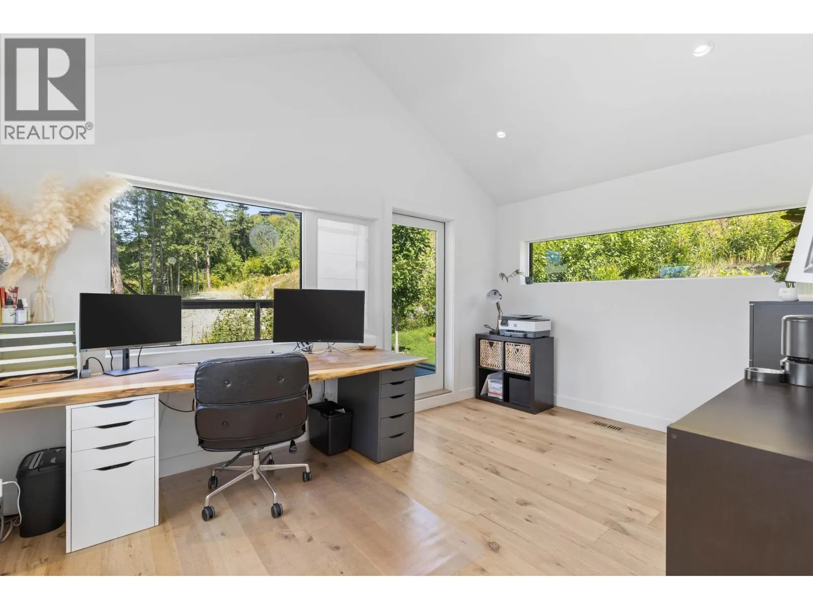 7676 CERULEAN DRIVE