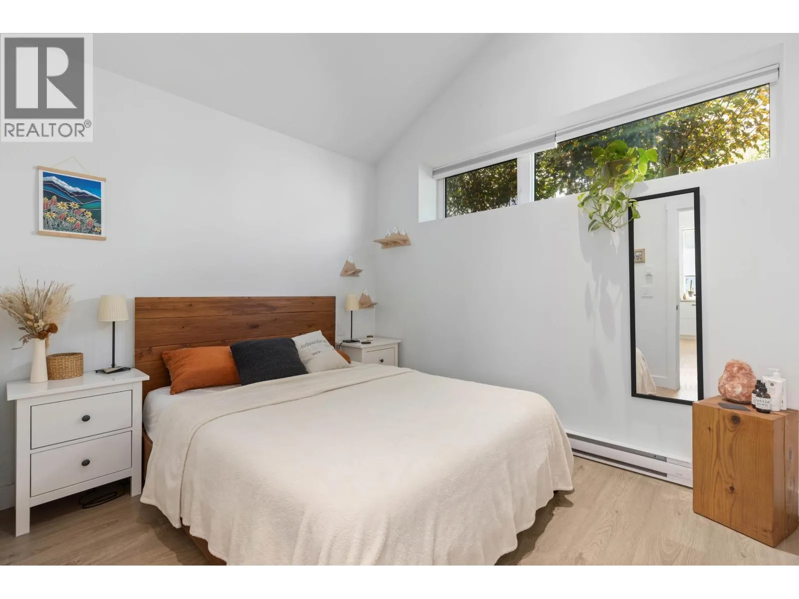 7676 CERULEAN DRIVE