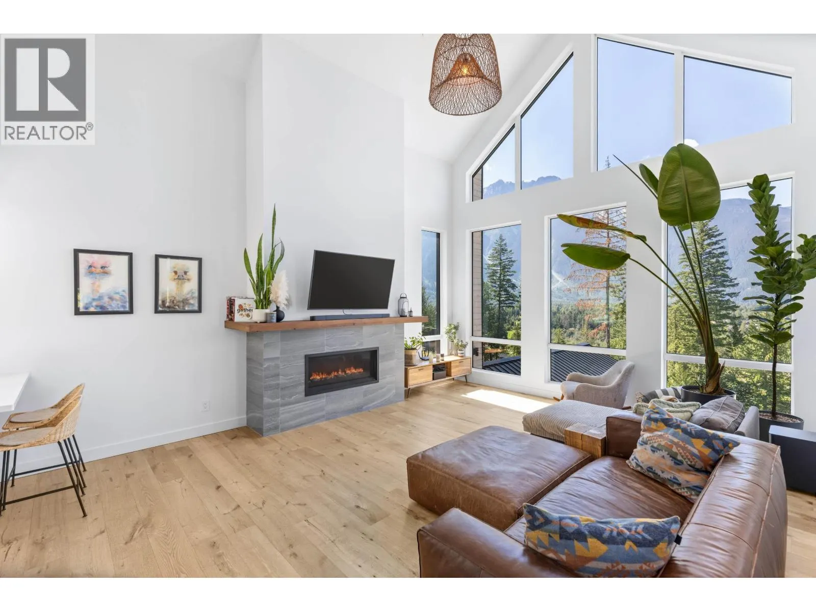 7676 CERULEAN DRIVE