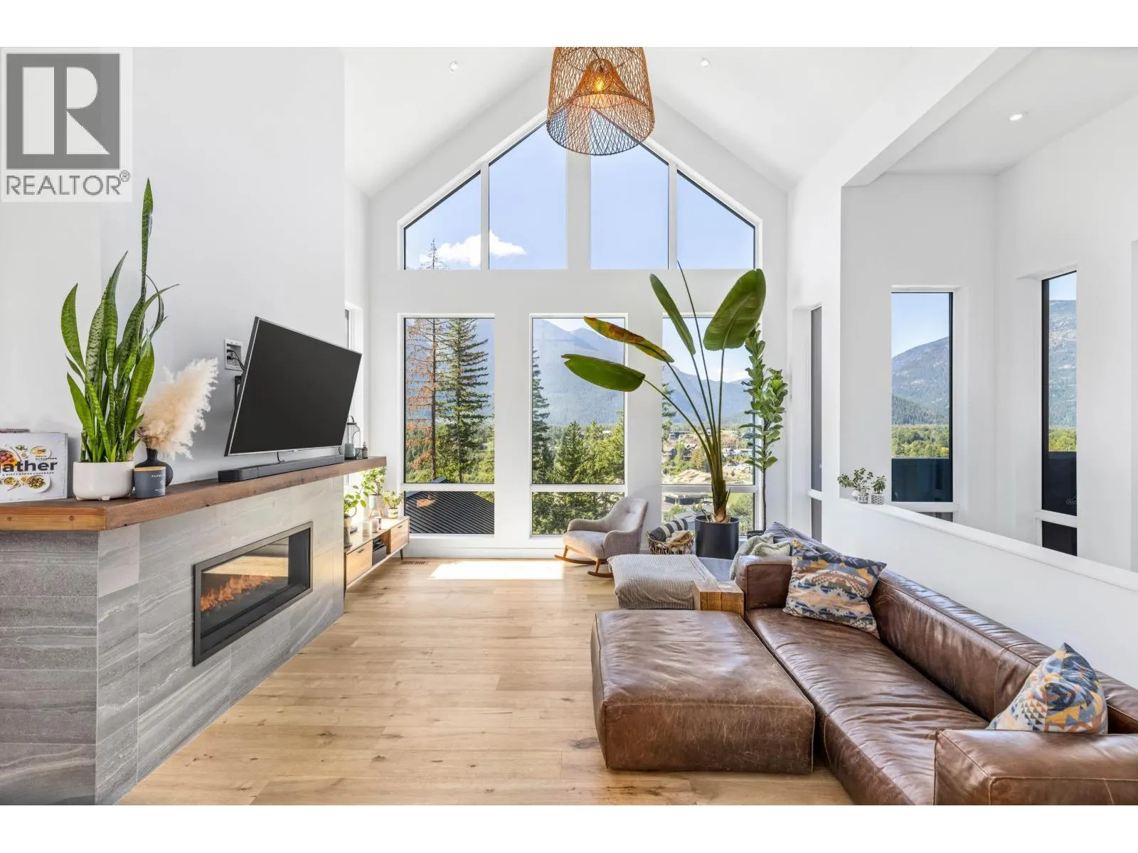 7676 CERULEAN DRIVE