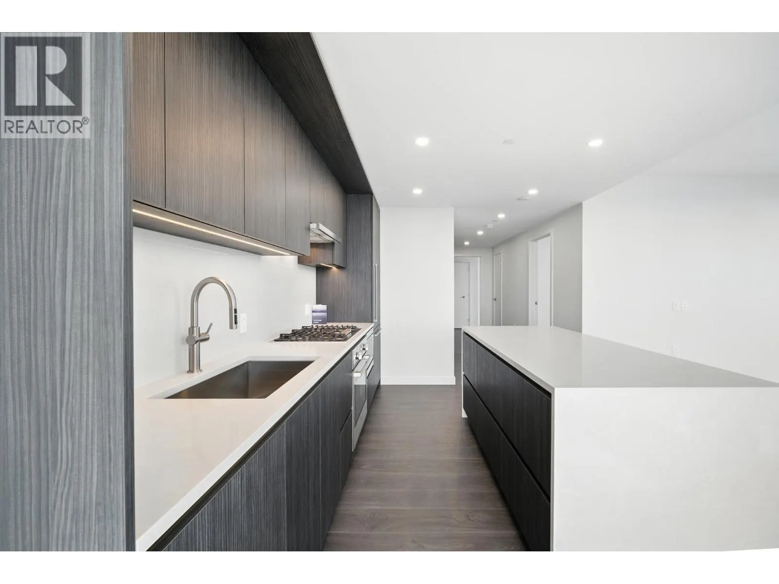 3808 5987 WILSON AVENUE