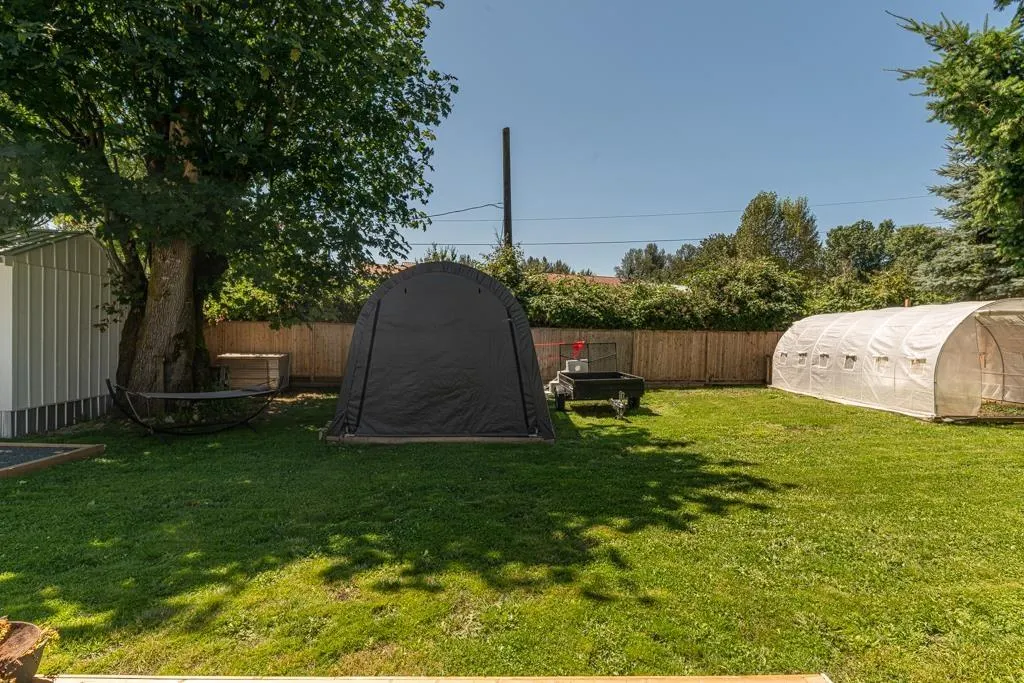 2 41711 TAYLOR ROAD