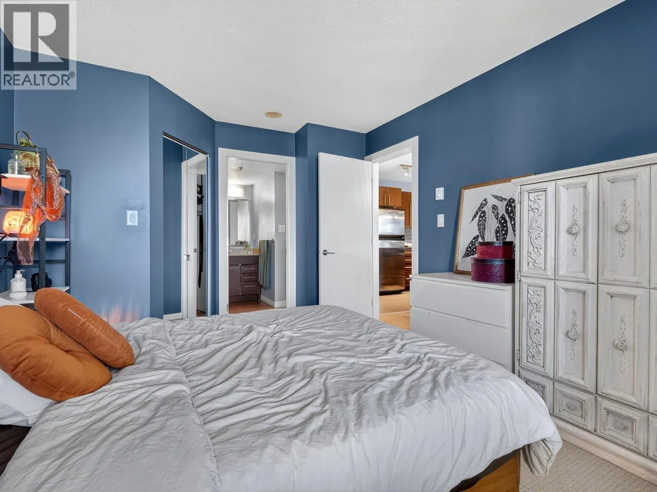 1405 4888 BRENTWOOD DRIVE