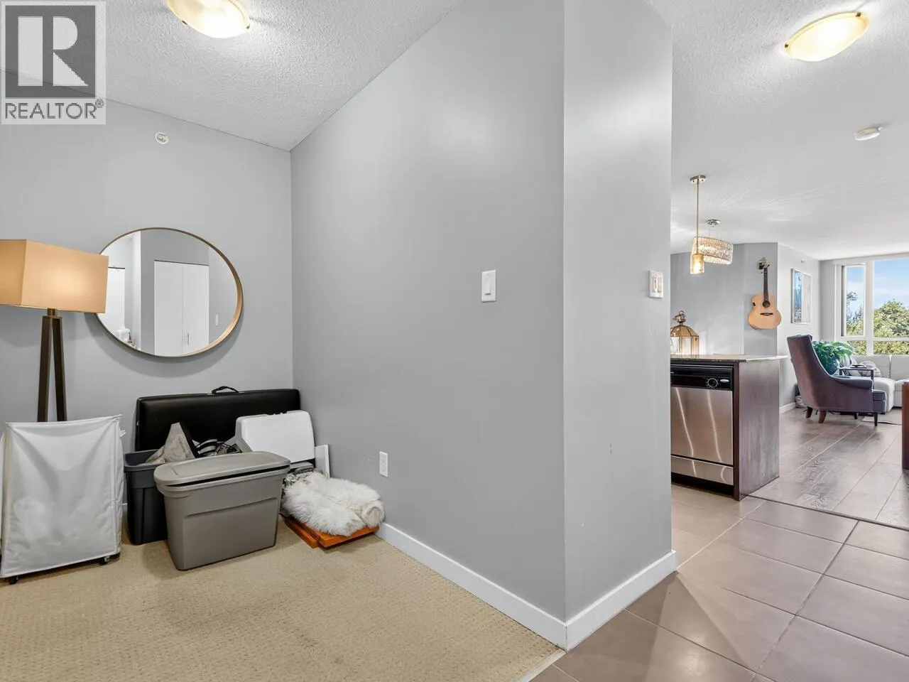 1405 4888 BRENTWOOD DRIVE