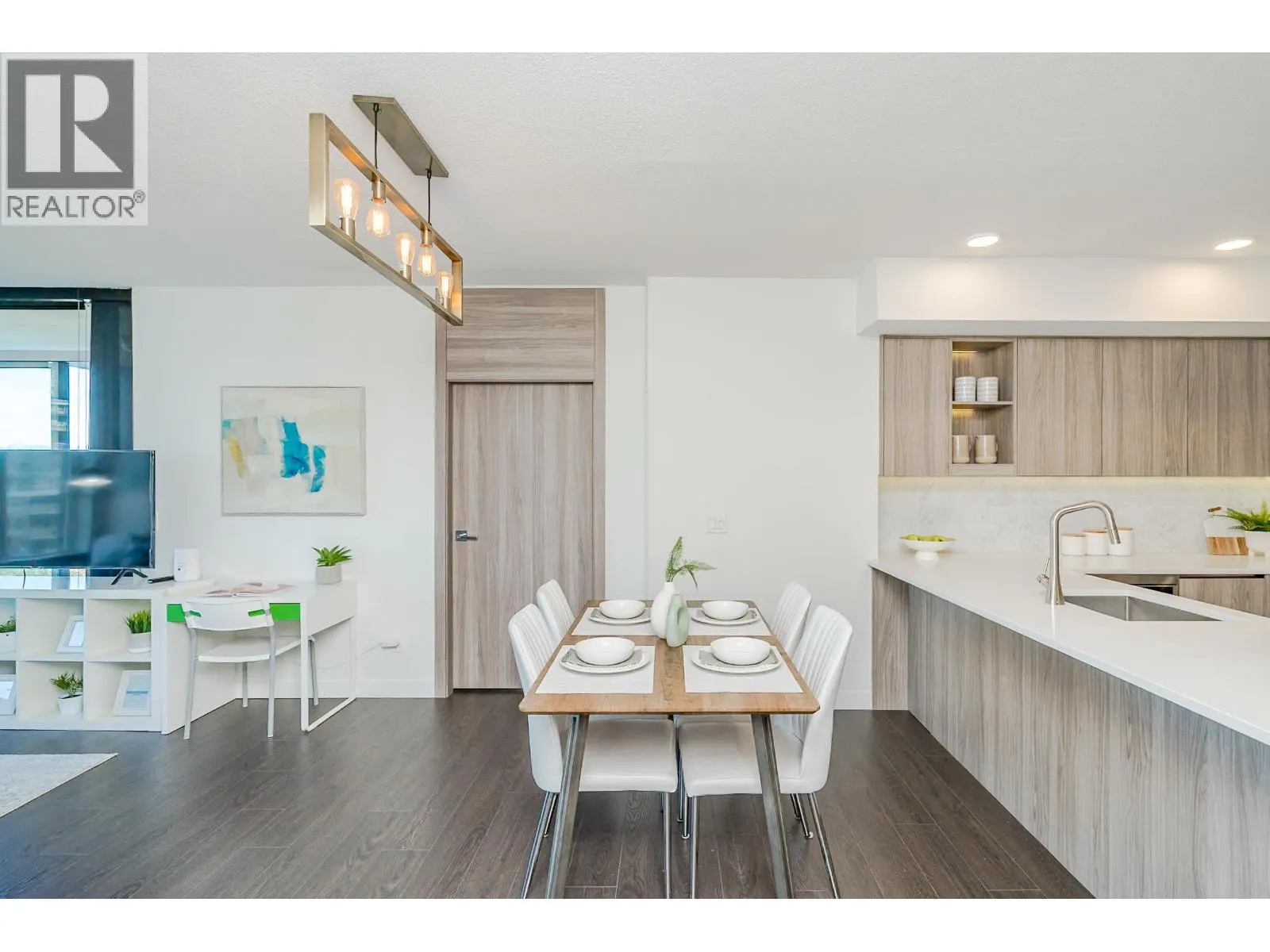 1003 3300 KETCHESON ROAD