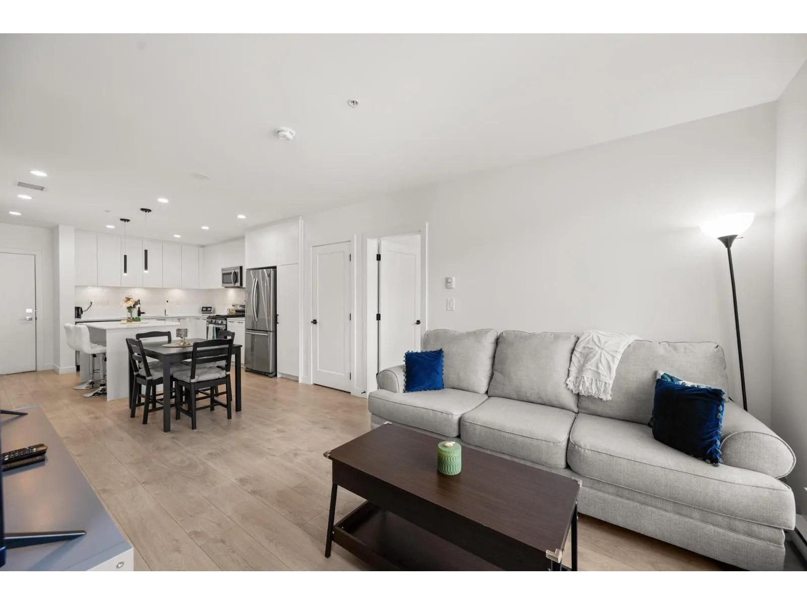 D408 8327 201 STREET