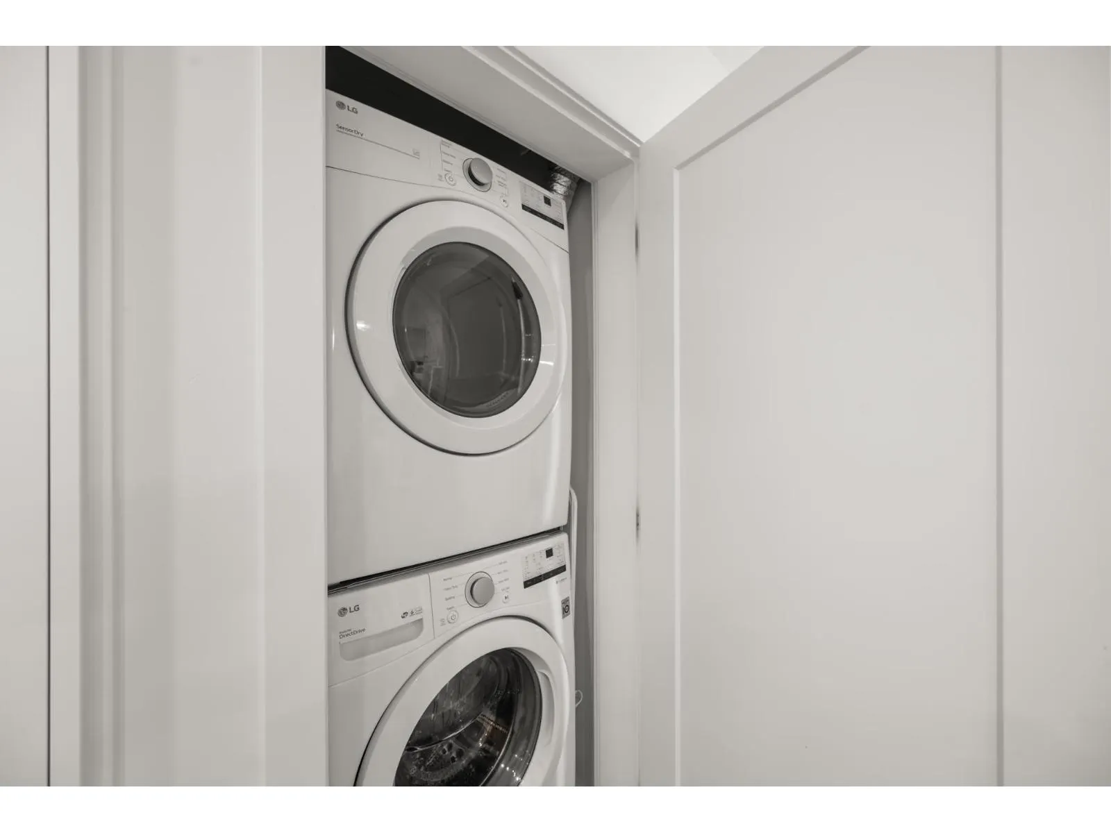 D408 8327 201 STREET