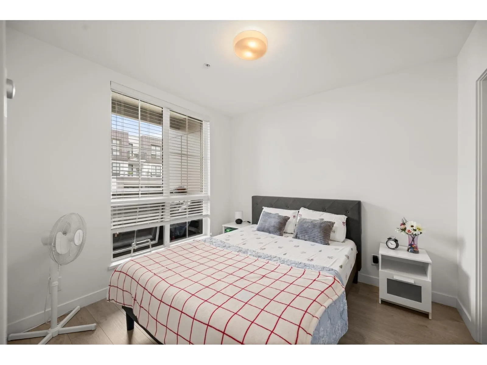 D408 8327 201 STREET