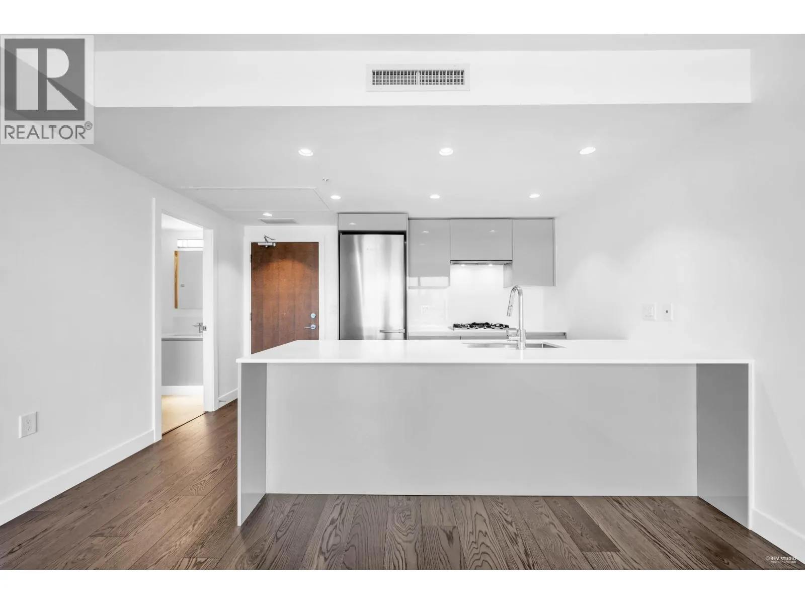 1505 5788 GILBERT ROAD