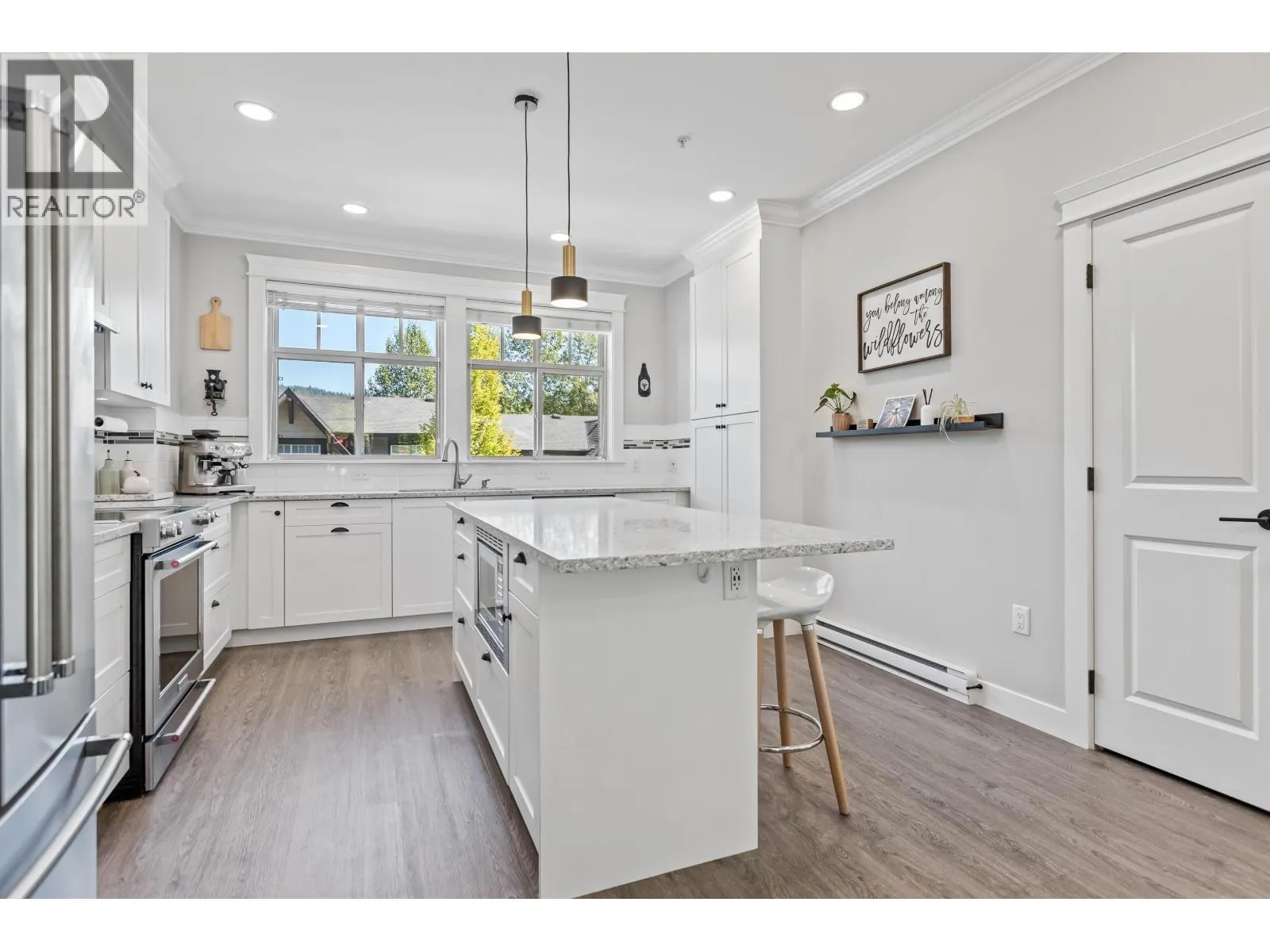 11 10525 240 STREET