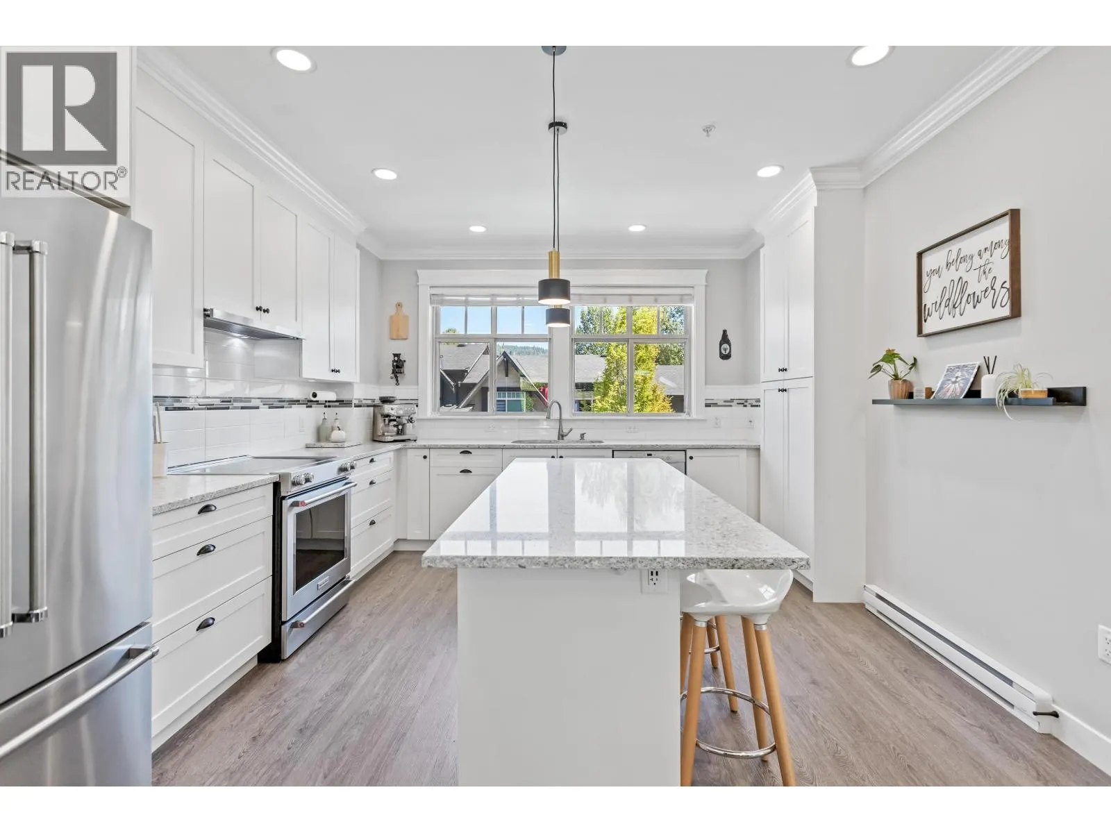 11 10525 240 STREET
