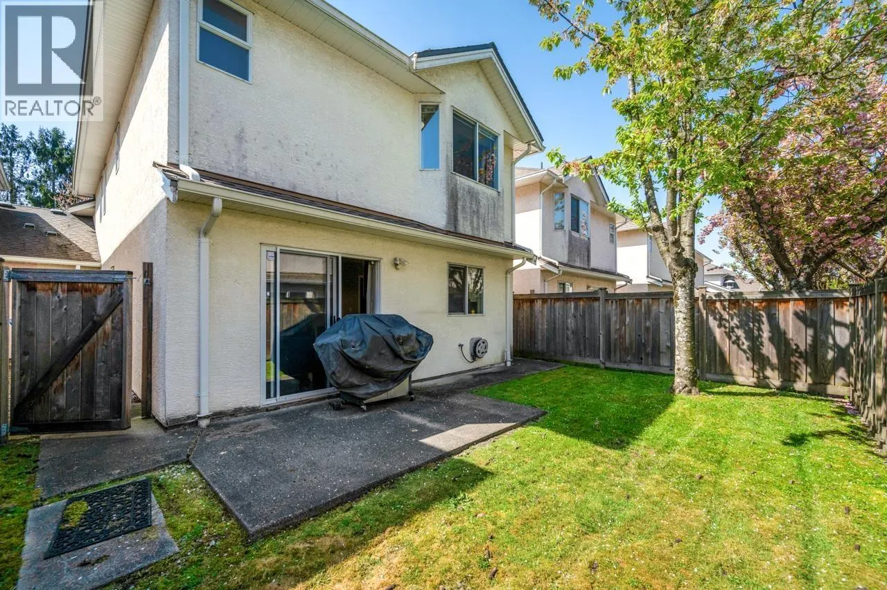 30 10000 FISHER GATE