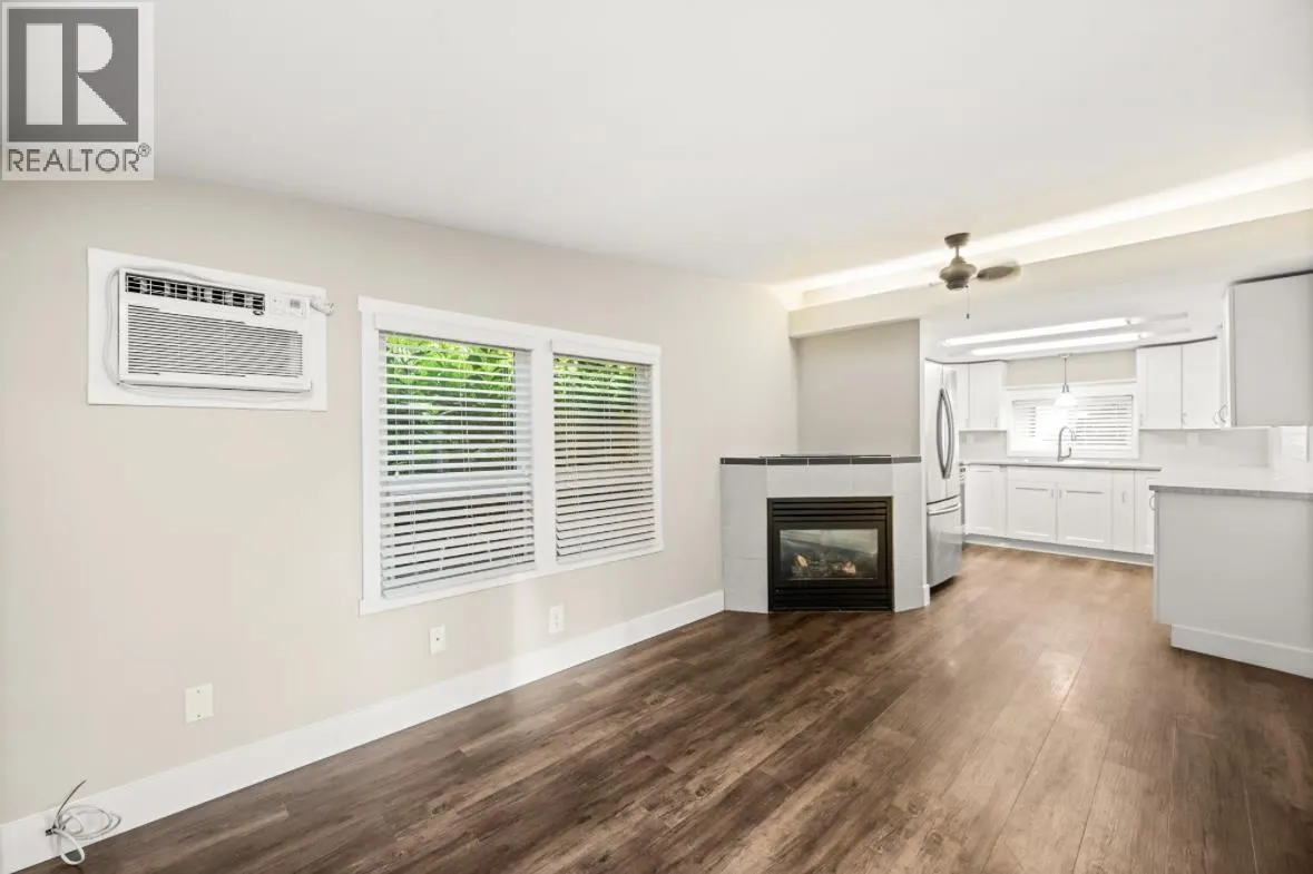 33 23325 CALVIN CRESCENT