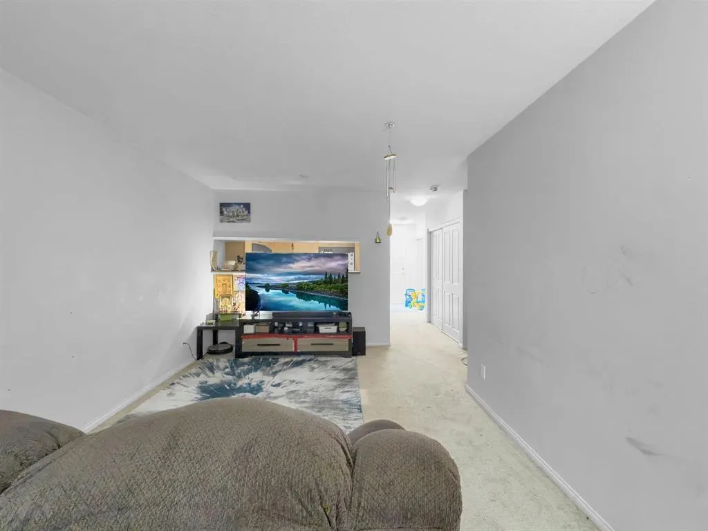 24 9977 138 STREET