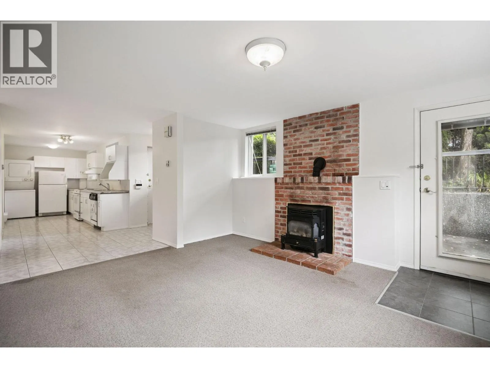 831 SECOND STREET