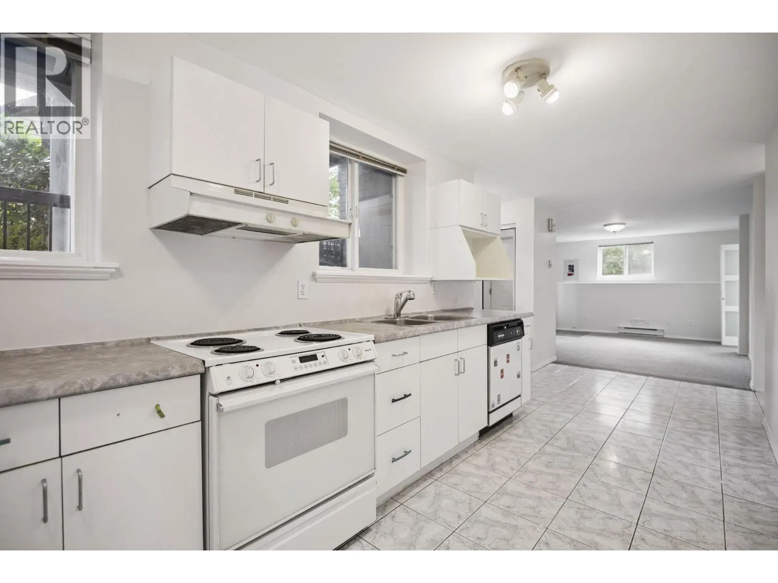 831 SECOND STREET