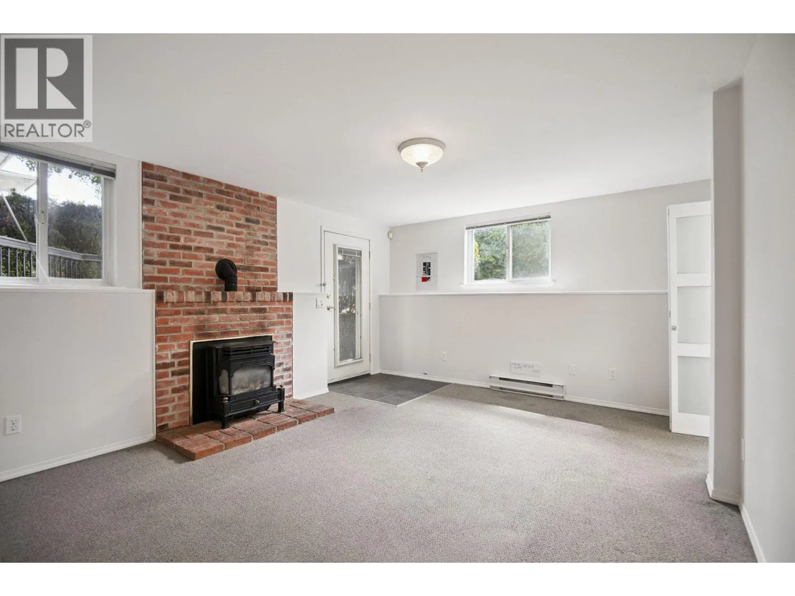 831 SECOND STREET
