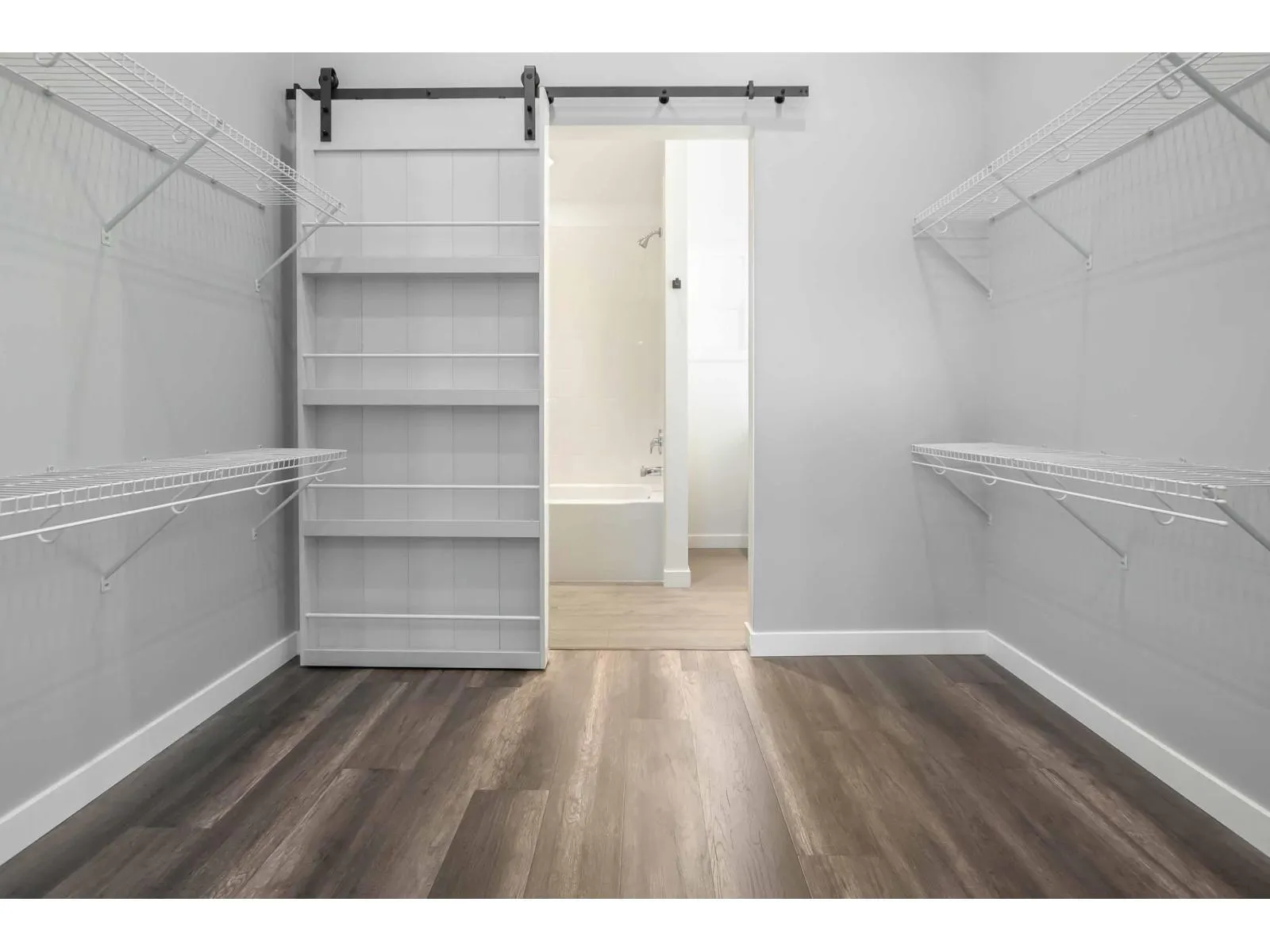 102 45640 WATSON ROAD|Garrison Crossing