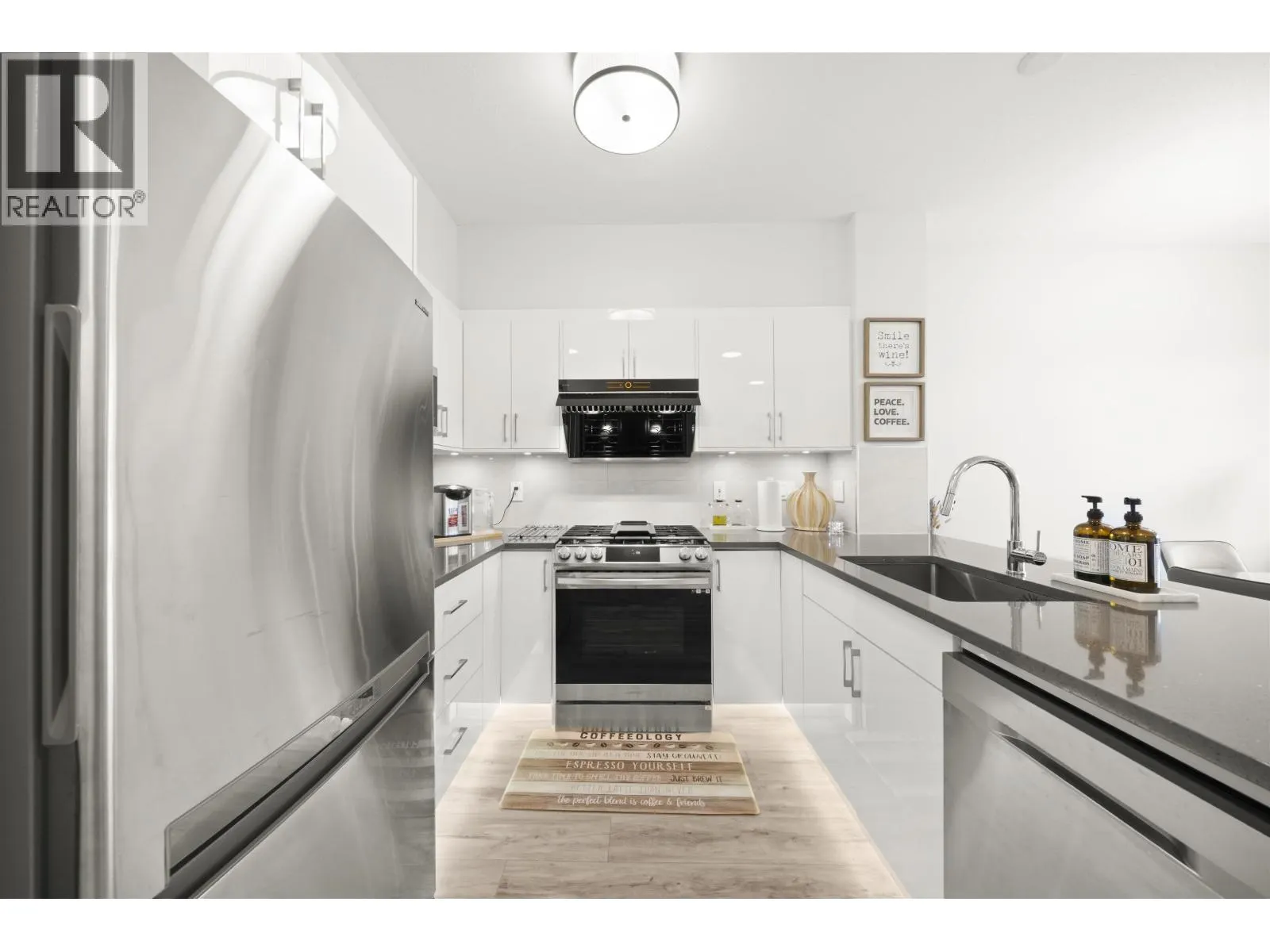 407 1153 KENSAL PLACE