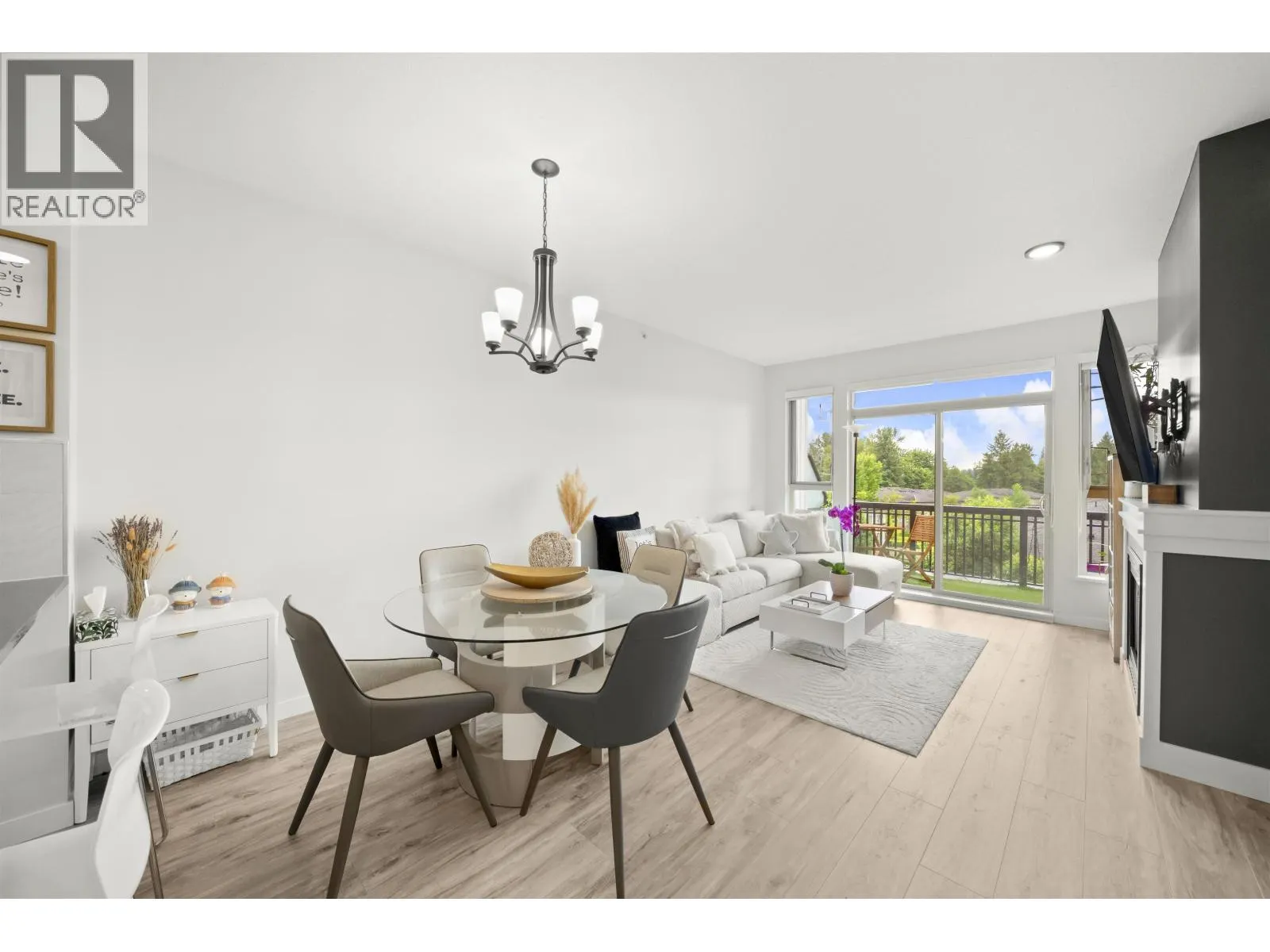 407 1153 KENSAL PLACE