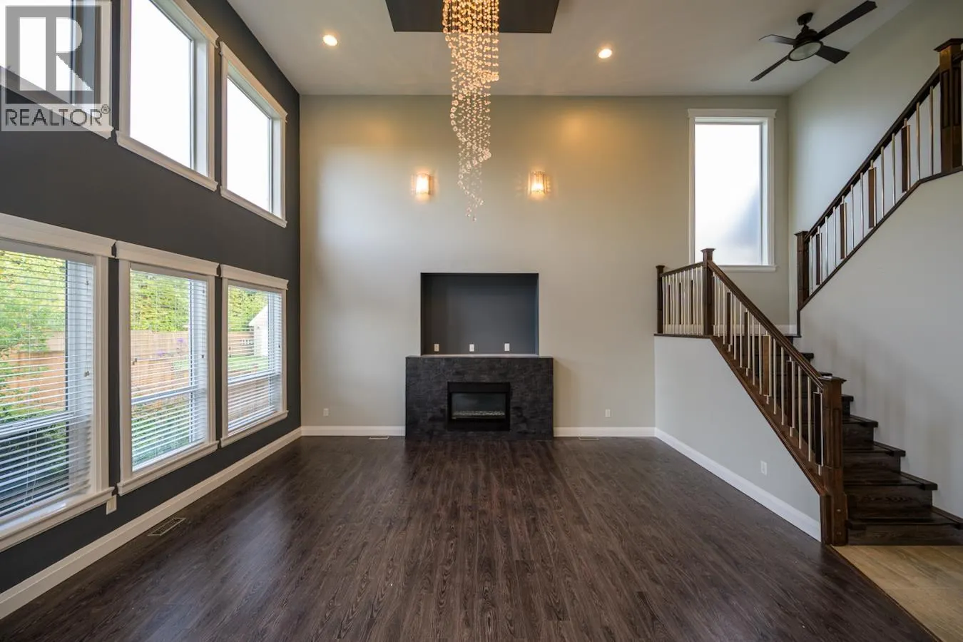 2662 MAURICE DRIVE