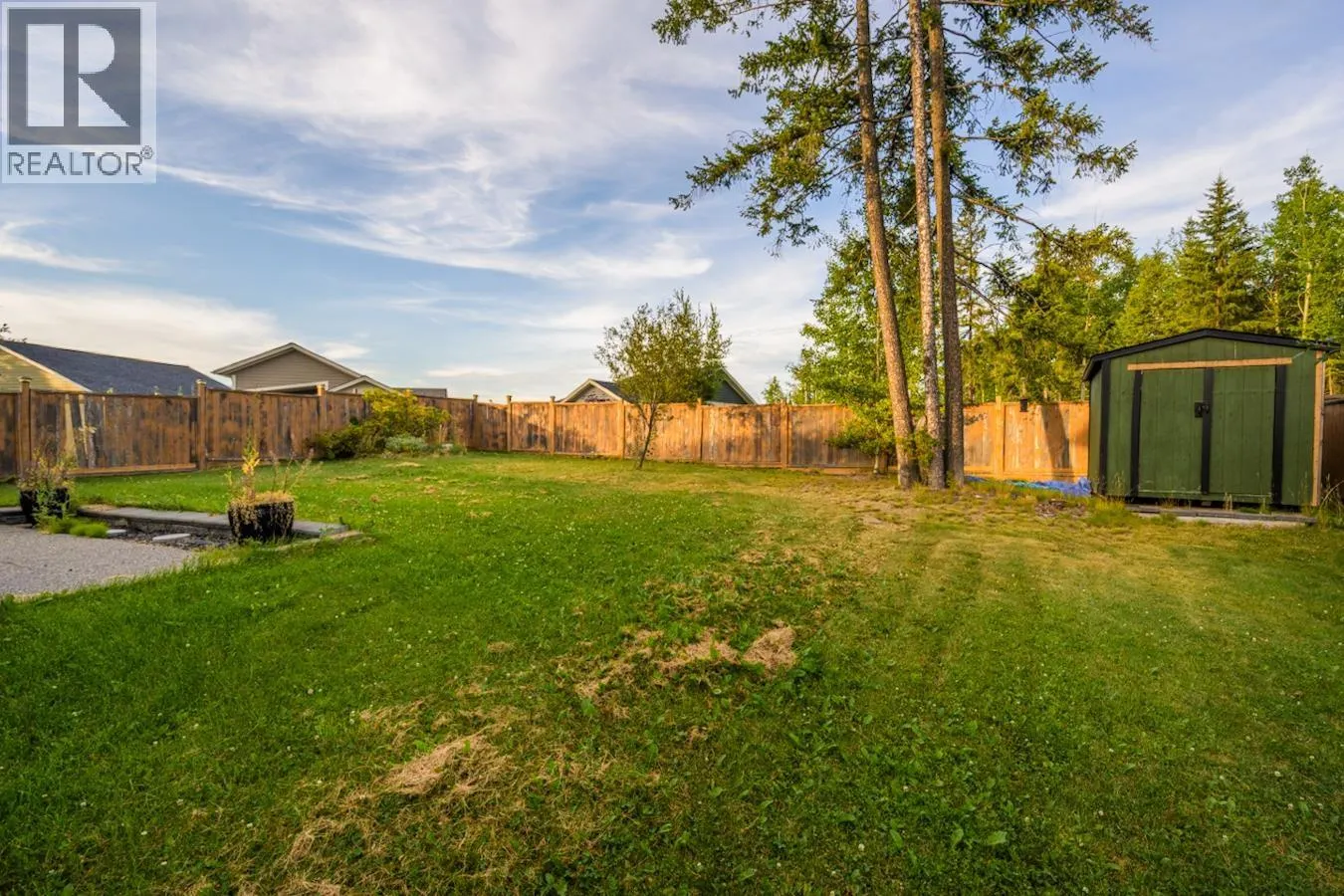 2662 MAURICE DRIVE