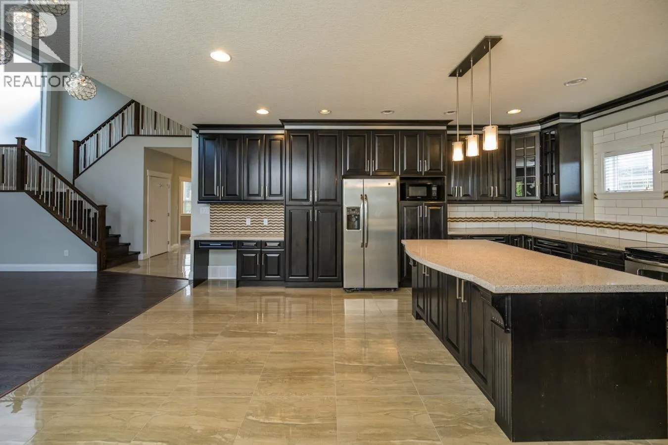 2662 MAURICE DRIVE