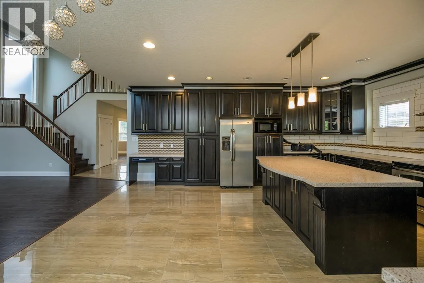 2662 MAURICE DRIVE
