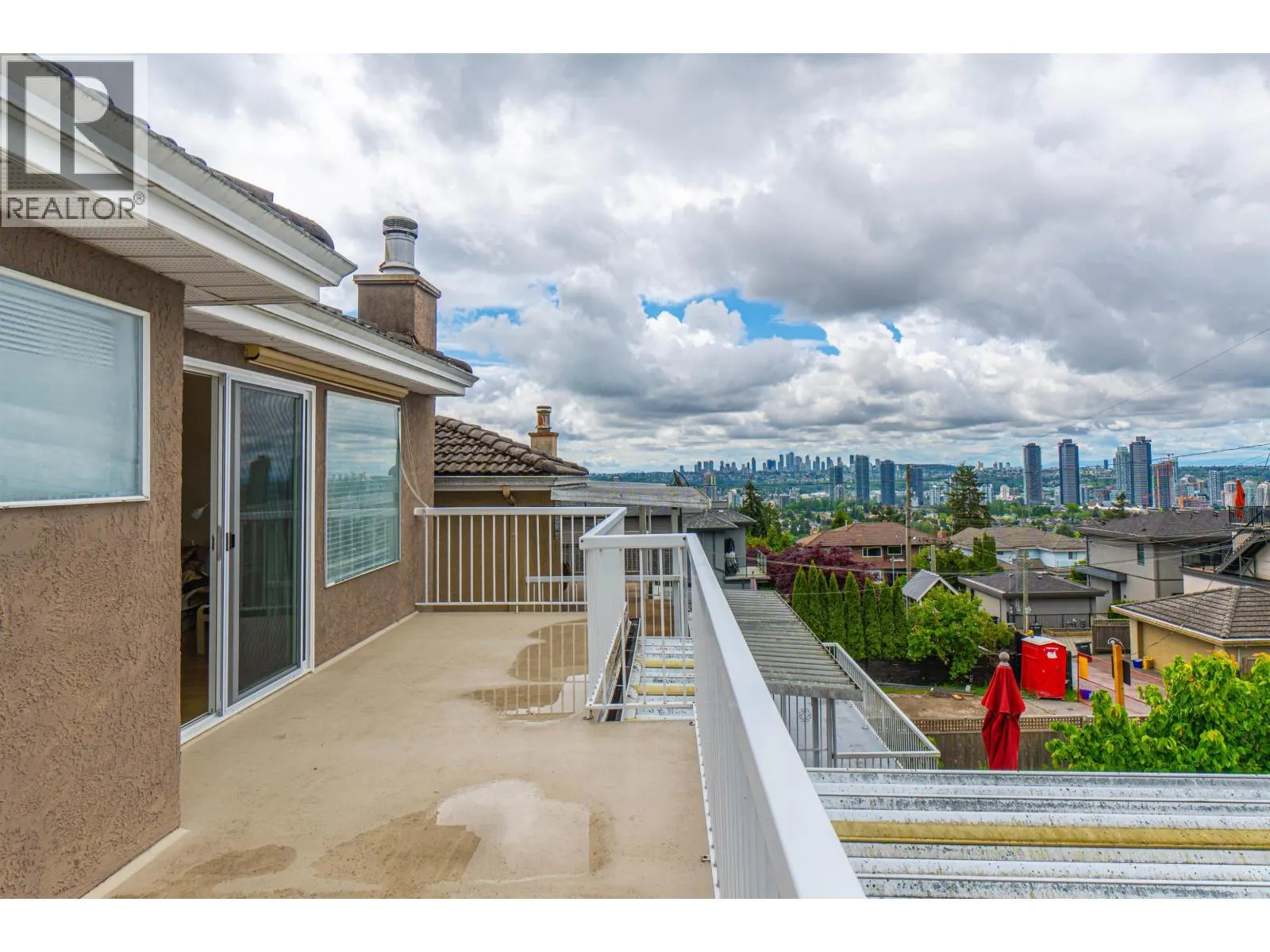 111 GROSVENOR AVENUE