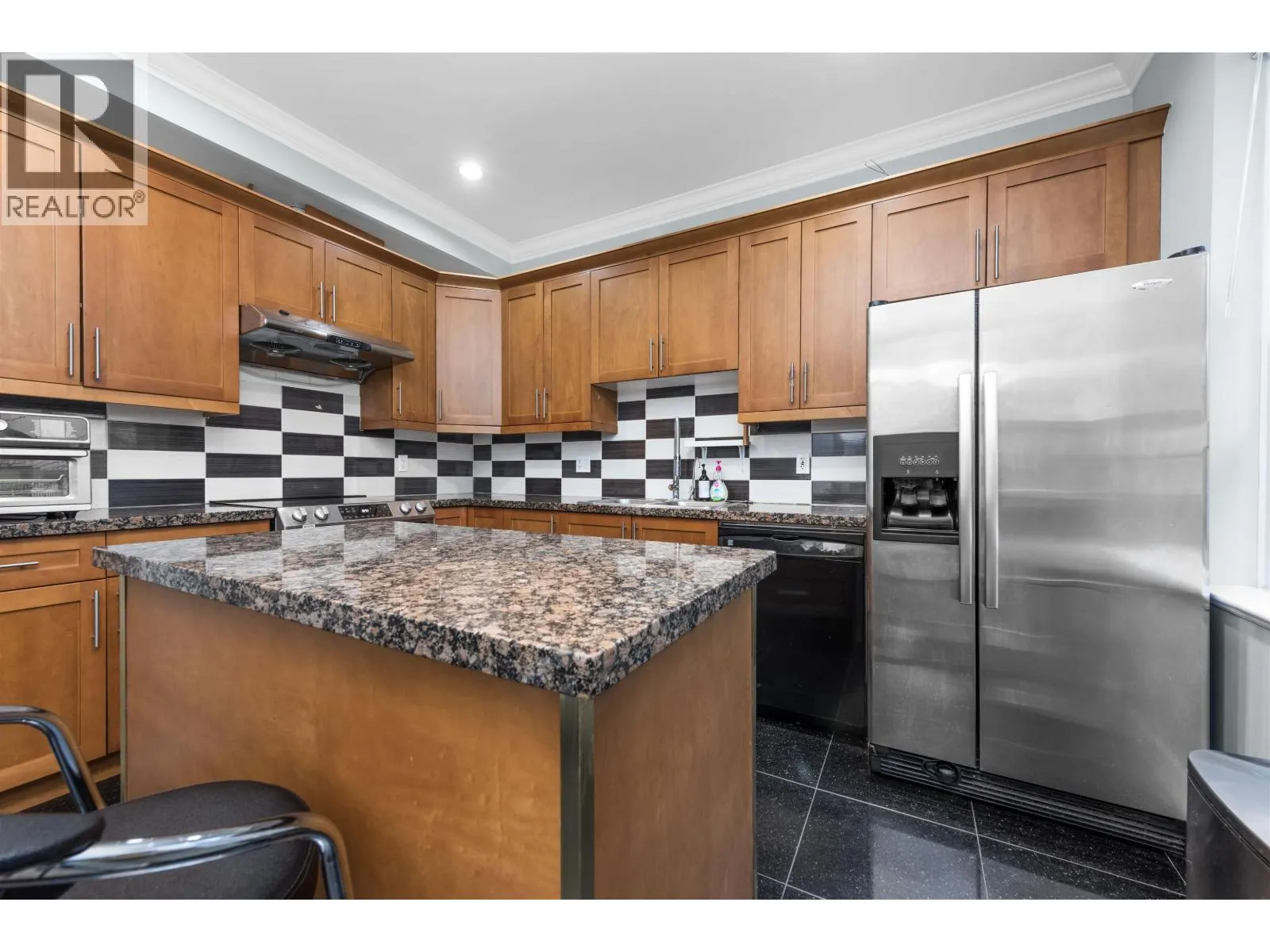 16 22788 WESTMINSTER HIGHWAY