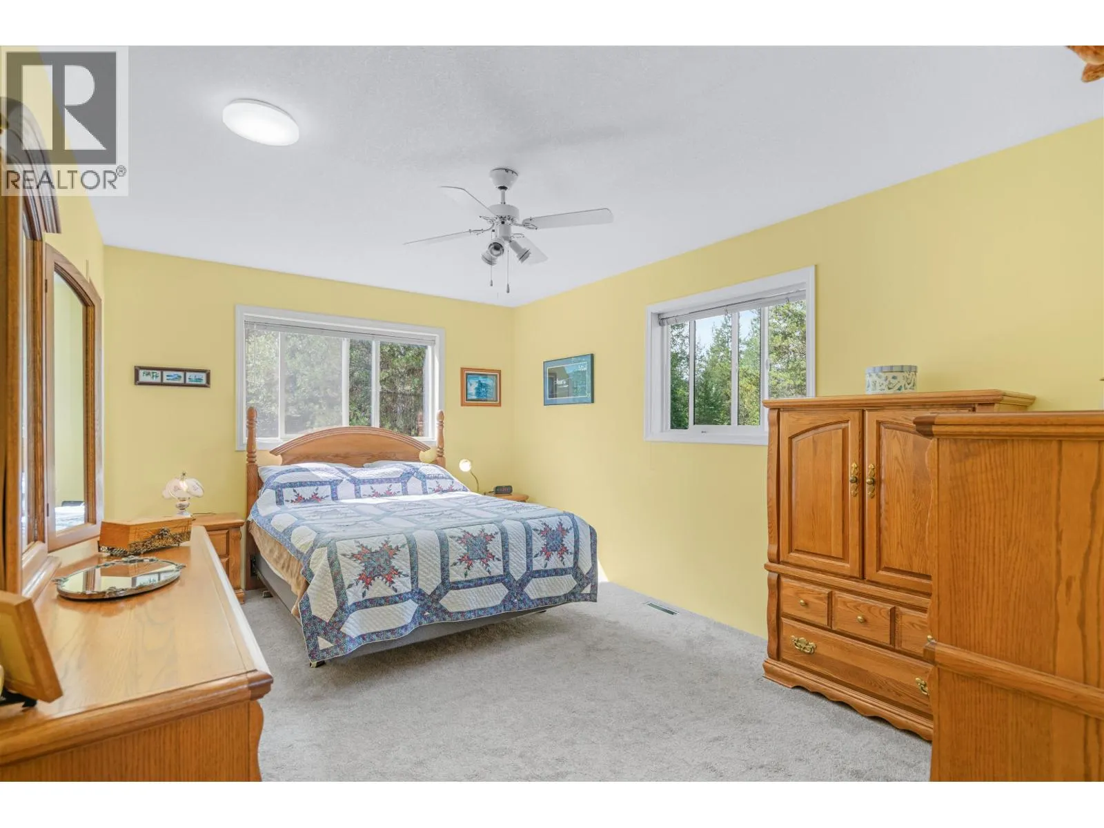 2585 CHRISTOPHER DRIVE