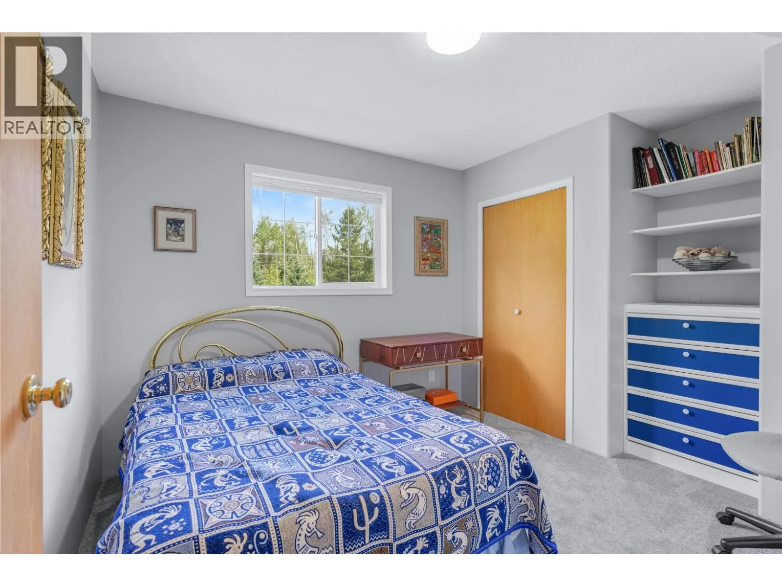 2585 CHRISTOPHER DRIVE