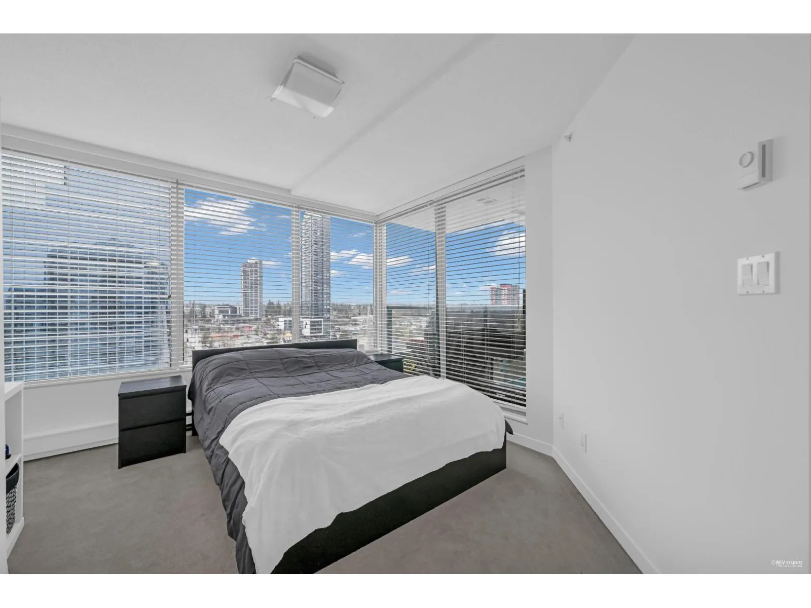 1601 13383 108 AVENUE