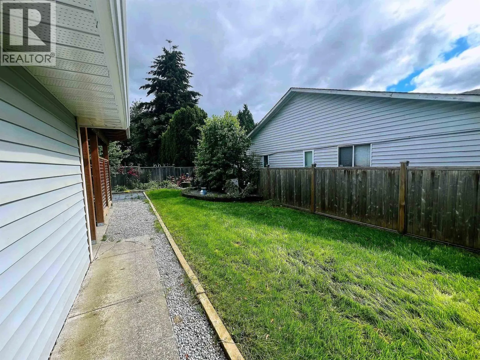 22641 KENDRICK LOOP