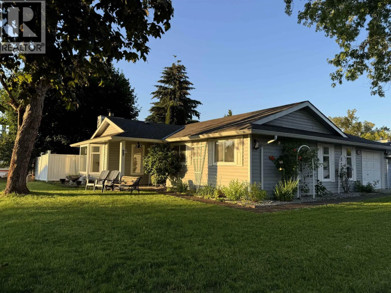 22641 KENDRICK LOOP