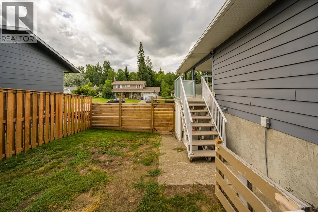 5300 YORK DRIVE