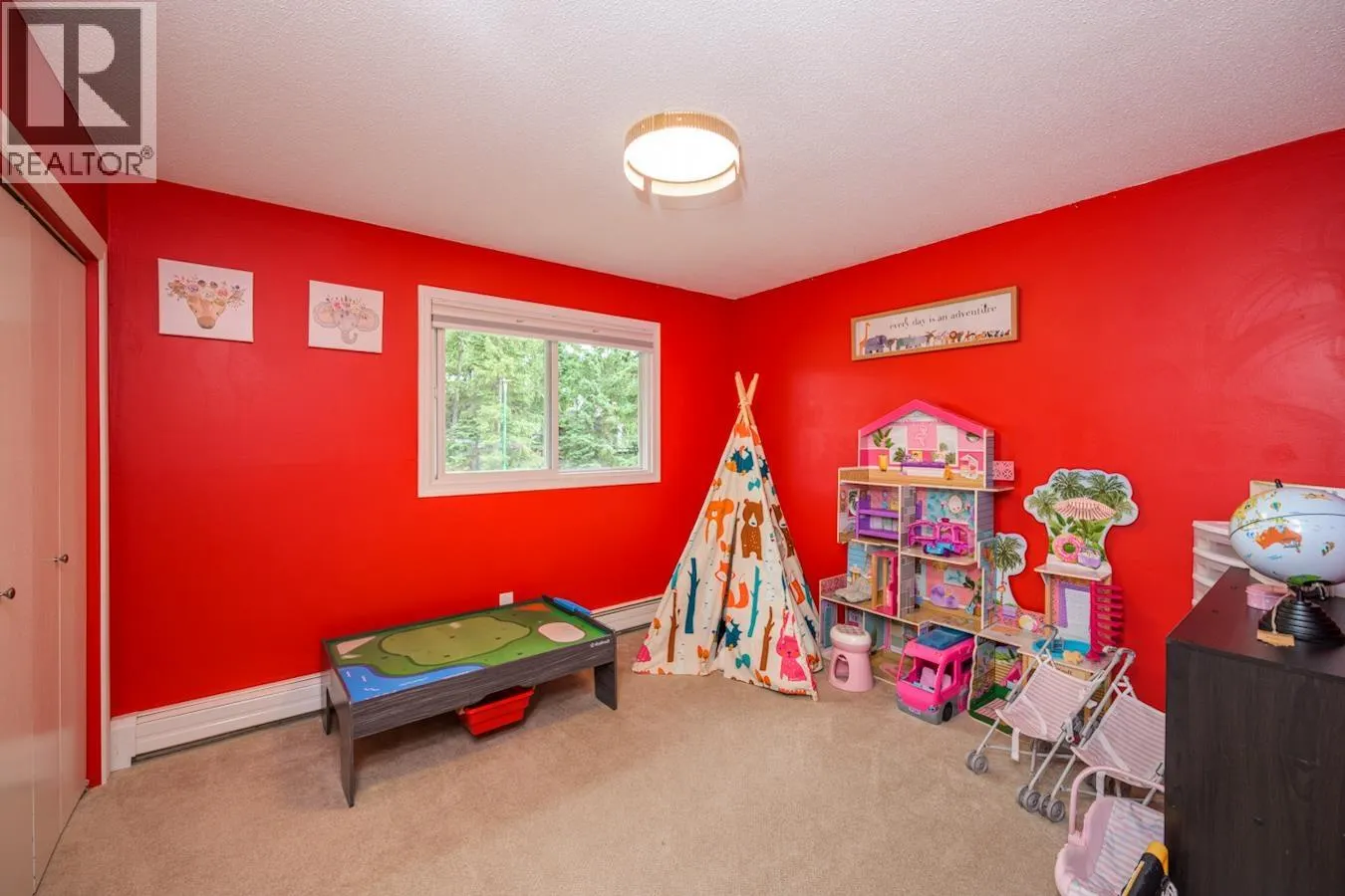 5300 YORK DRIVE