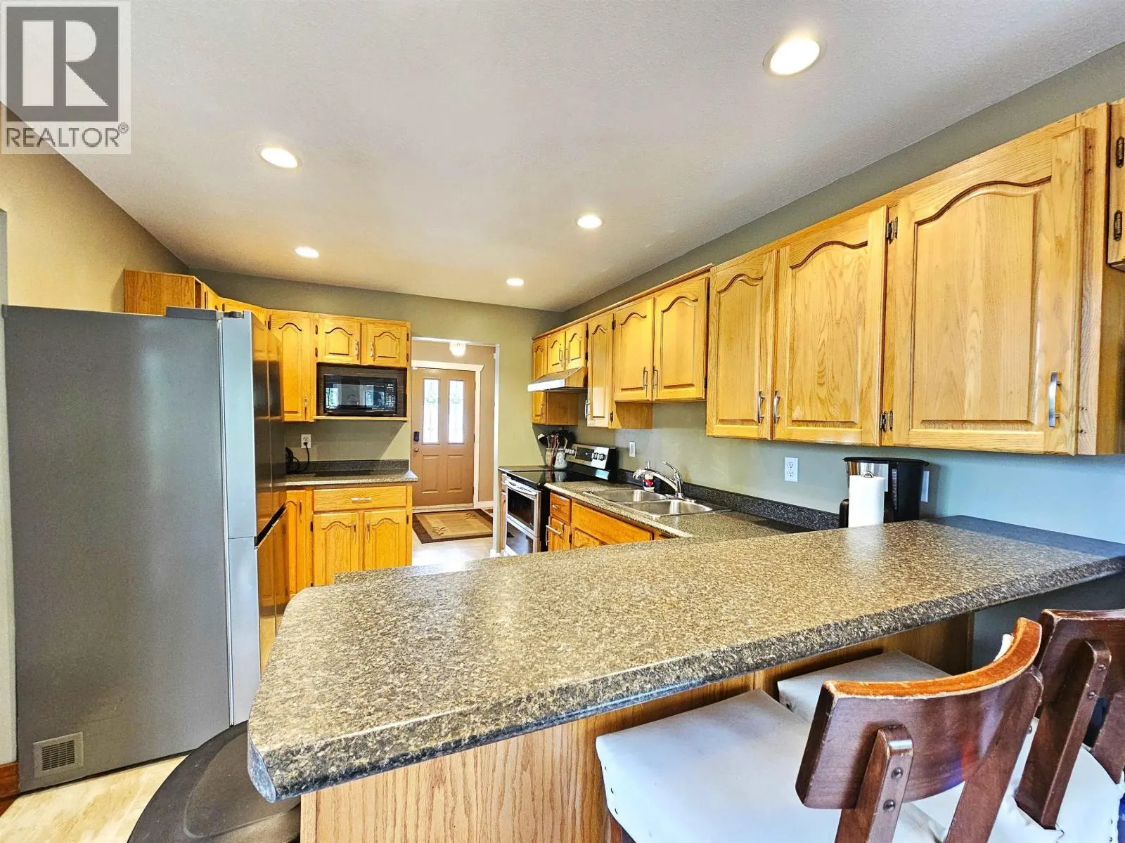 3449 CLEARWOOD PLACE