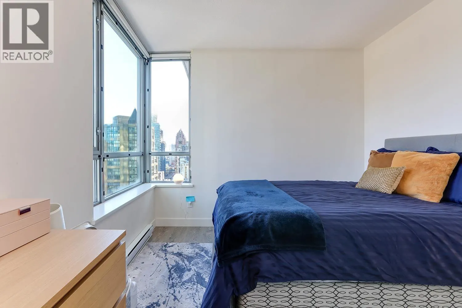1606 1308 HORNBY STREET