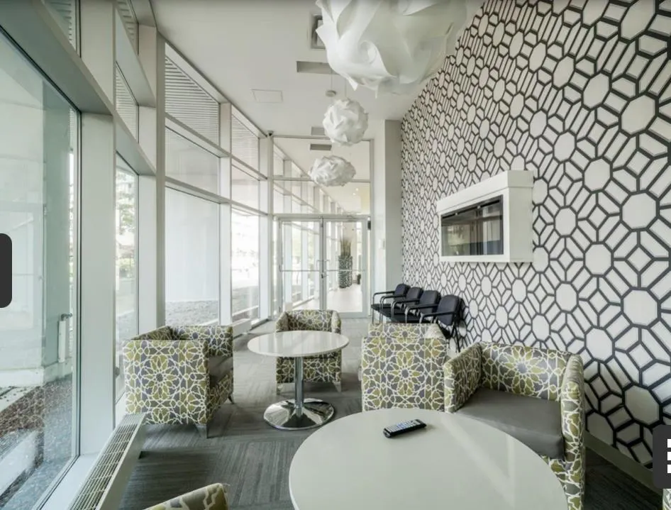 2710 13618 100 AVENUE