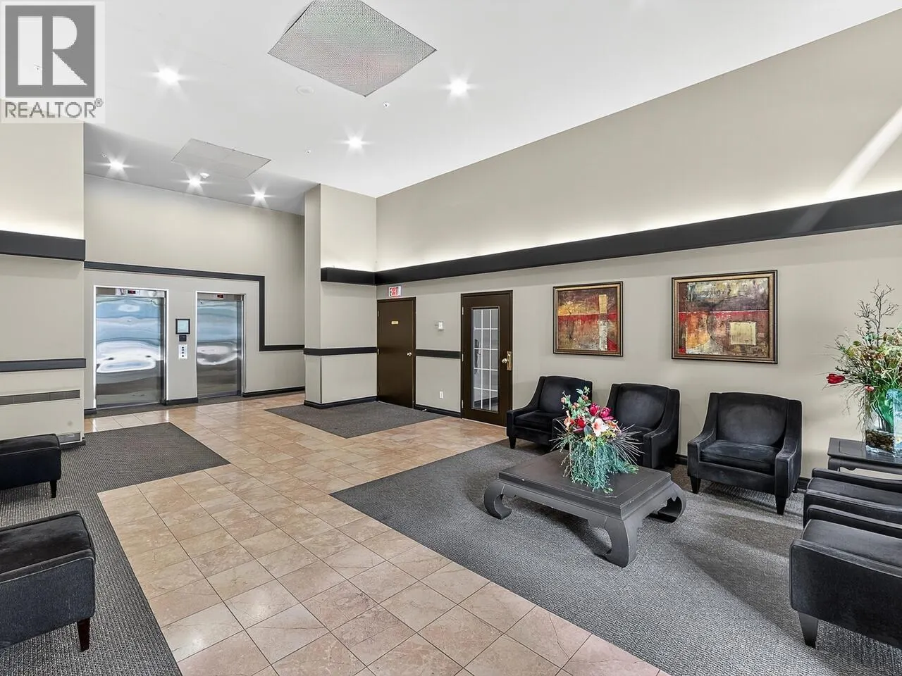 707 1180 PINETREE WAY