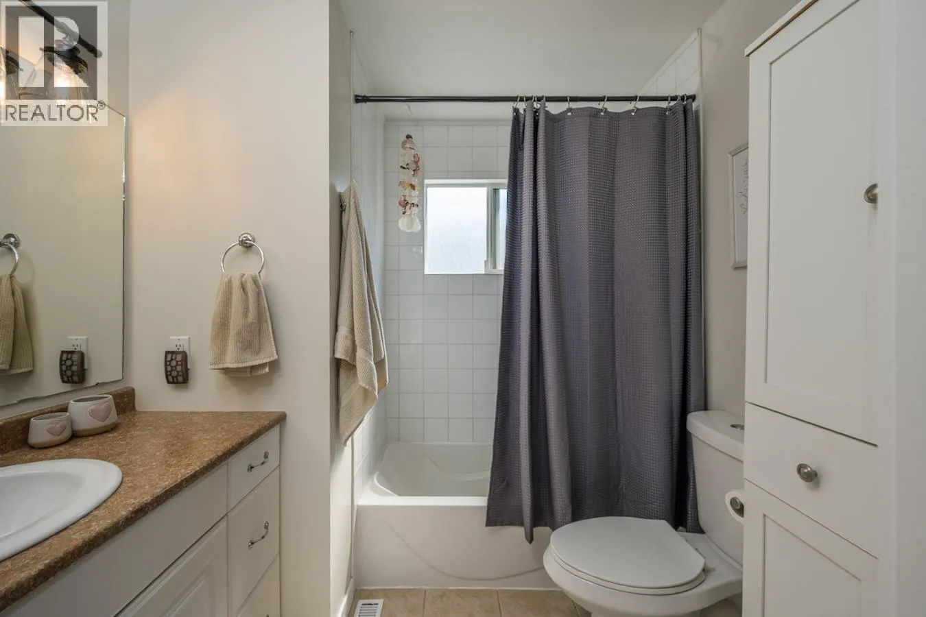 1373 GENEVIEVE CRESCENT